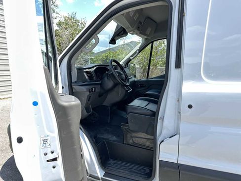 Used 2023 Ford Transit 250 Medium Roof AWD w/ Load Area Protection Package image 2