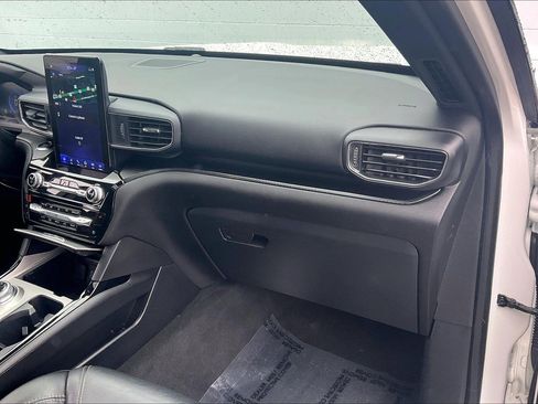 Used 2022 Ford Explorer ST w/ Equipment Group 401A image 21