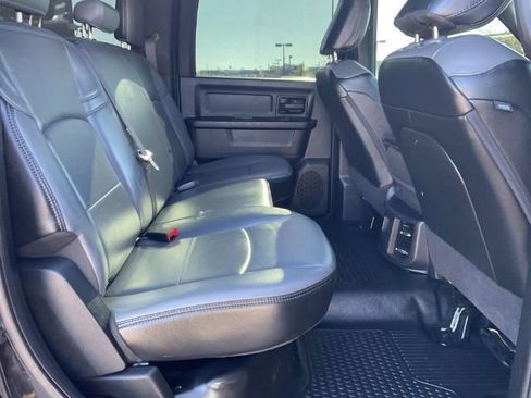 Used 2022 RAM 3500 Tradesman w/ Chrome Appearance Group AWD/4WD image 15
