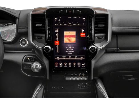 Used 2021 RAM 1500 Laramie AWD/4WD image 10