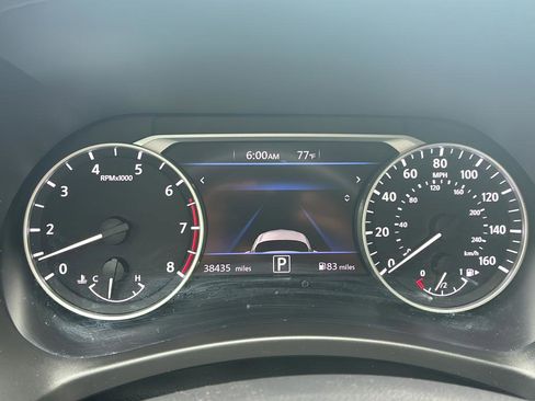 Used 2023 Nissan Sentra SR w/ Electronics Package image 31