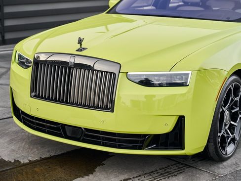 Used 2025 Rolls-Royce Ghost Black Badge image 7