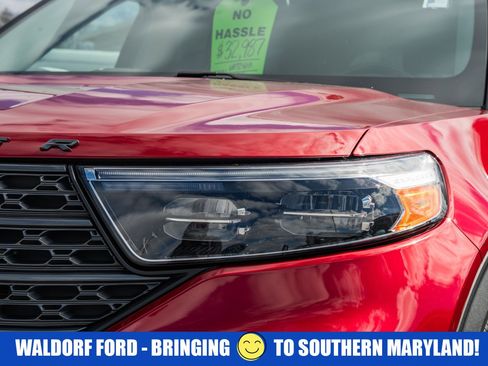 Used 2023 Ford Explorer XLT w/ Equipment Group 202A image 14