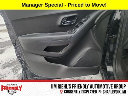 Used 2016 Chevrolet Trax LT image 10