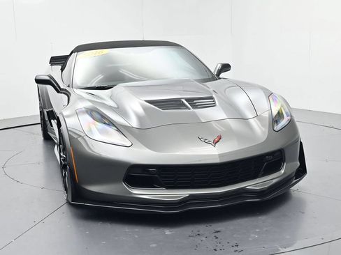 Used 2016 Chevrolet Corvette Z06 w/ 3LZ Preferred Equipment Group RWD image 2