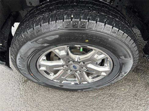 Used 2023 Ford F150 XLT w/ XTR Package image 12
