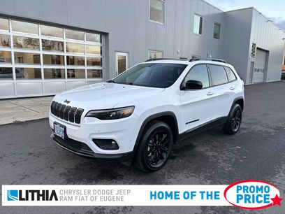 Certified 2023 Jeep Cherokee Altitude Lux w/ Lux Elite Package