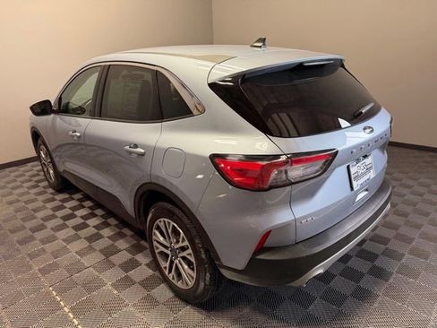 Used 2022 Ford Escape SEL image 12