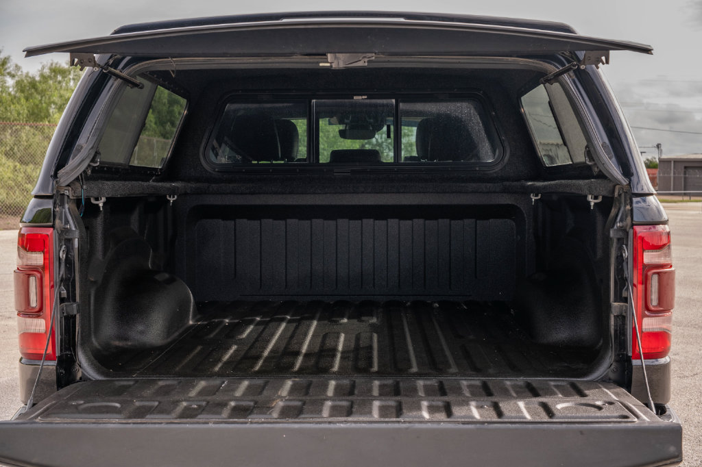 Used 2022 RAM 1500 Laramie w/ Sport Appearance Package AWD/4WD image 25