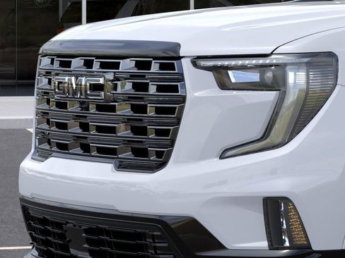 New 2026 GMC Acadia Denali Ultimate FWD image 13