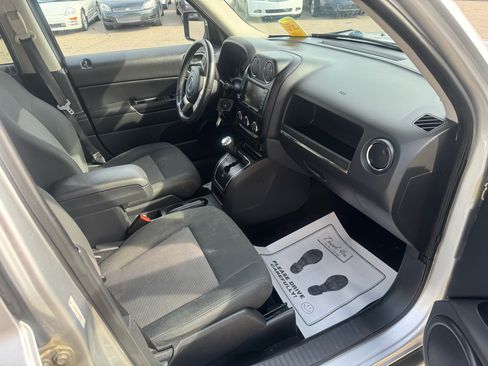 Used 2013 Jeep Patriot Sport image 12