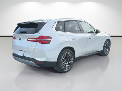 New 2026 BMW X3 xDrive30i w/ Premium Package AWD/4WD image 3