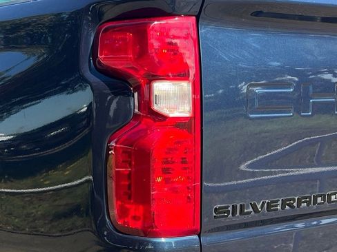Used 2021 Chevrolet Silverado 2500 LT w/ Z71 Sport Edition AWD/4WD image 29