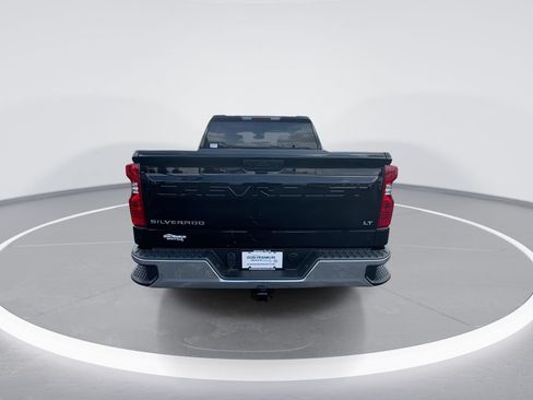 Used 2023 Chevrolet Silverado 1500 LT AWD/4WD image 7