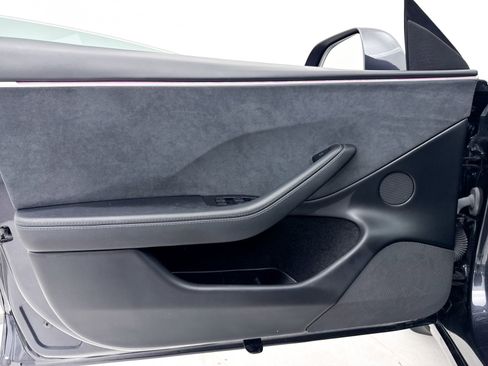 Used 2024 Tesla Model 3 Long Range image 26