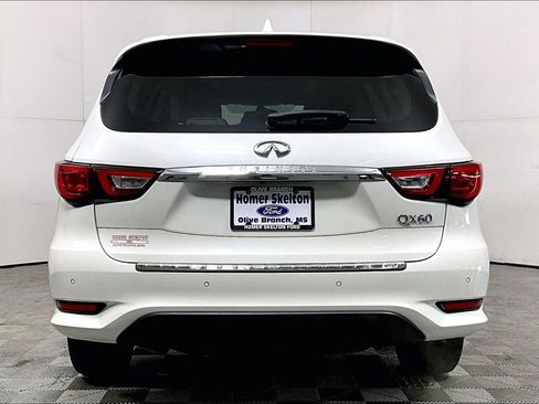 Used 2017 INFINITI QX60 FWD w/ Deluxe Technology Package image 4