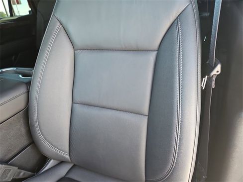 Certified 2025 Chevrolet Tahoe Z71 w/ Z71 Off-Road Package image 18