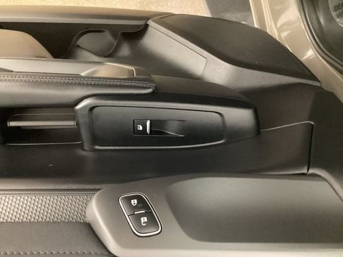 Certified 2025 Ford Ranger Raptor AWD/4WD image 26