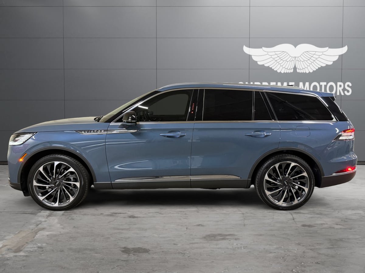 Used 2026 Lincoln Aviator Reserve w/ Illumination Package RWD image 2