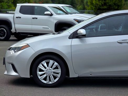 Used 2014 Toyota Corolla LE FWD image 6