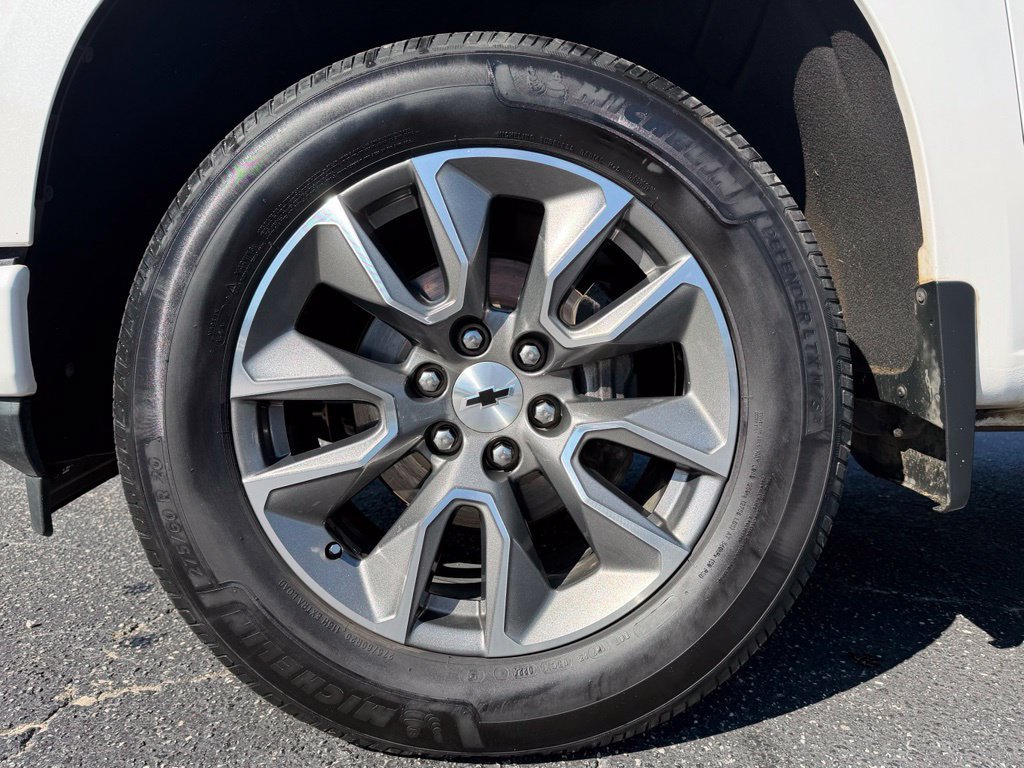 Used 2021 Chevrolet Silverado 1500 RST AWD/4WD image 13