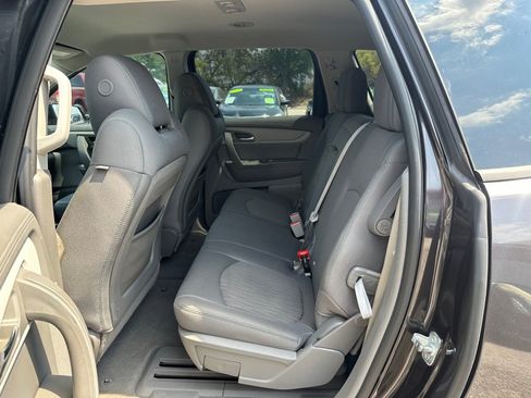 Used 2017 Chevrolet Traverse LS image 15