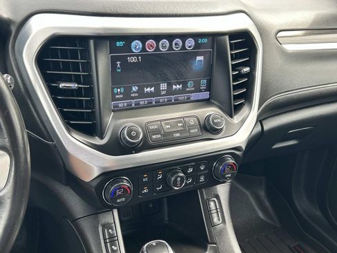 Used 2019 GMC Acadia SLT FWD image 32