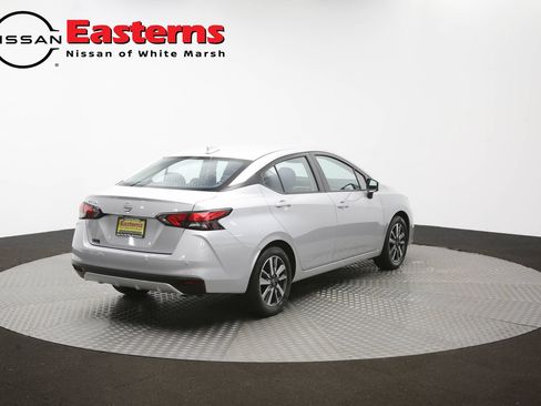 Used 2025 Nissan Versa SV FWD image 39