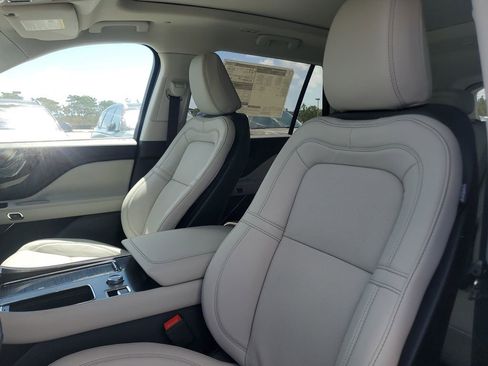 New 2025 Lincoln Aviator Reserve image 22