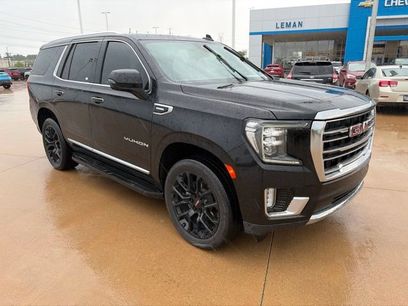 Used 2024 GMC Yukon SLT w/ SLT Luxury Package