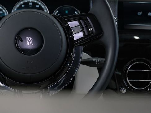 Used 2023 Rolls-Royce Phantom Sedan image 67