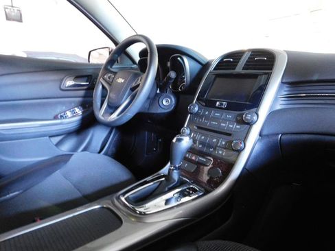 Used 2013 Chevrolet Malibu LT w/ Power Convenience Package FWD image 12