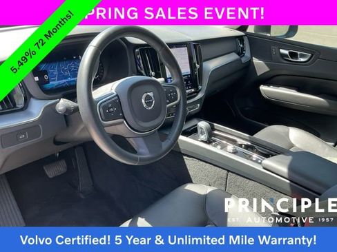 Certified 2023 Volvo XC60 B5 Core FWD image 28
