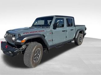 Used 2024 Jeep Gladiator Rubicon w/ Technology Group AWD/4WD video 2