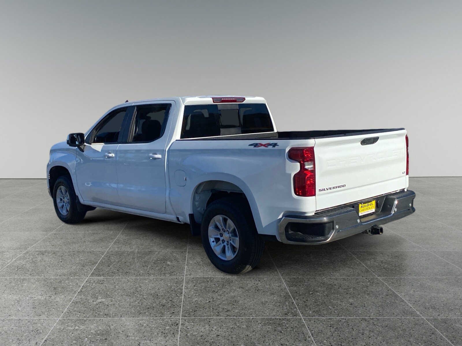 Used 2025 Chevrolet Silverado 1500 LT w/ Safety Package AWD/4WD image 3