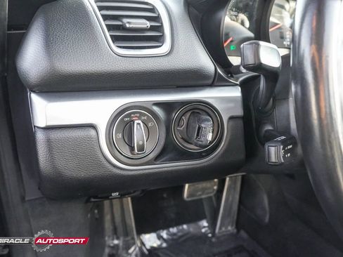 Used 2016 Porsche Boxster Black Edition image 31