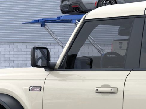 New 2026 Ford Bronco Outer Banks AWD/4WD image 22