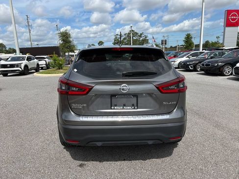Used 2022 Nissan Rogue Sport SL AWD/4WD image 6