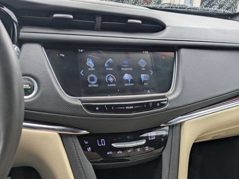 Used 2017 Cadillac XT5 Premium Luxury AWD/4WD image 20