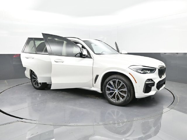 Used 2020 BMW X5 M50i w/ Premium Package AWD/4WD image 35