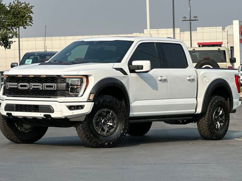 Certified 2021 Ford F150 Raptor w/ Raptor 37 Performance Package AWD/4WD image 1