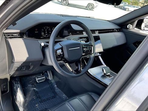 Used 2024 Land Rover Range Rover Evoque Dynamic SE AWD/4WD image 33