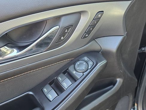 Used 2020 Chevrolet Traverse Premier w/ Redline Edition image 25