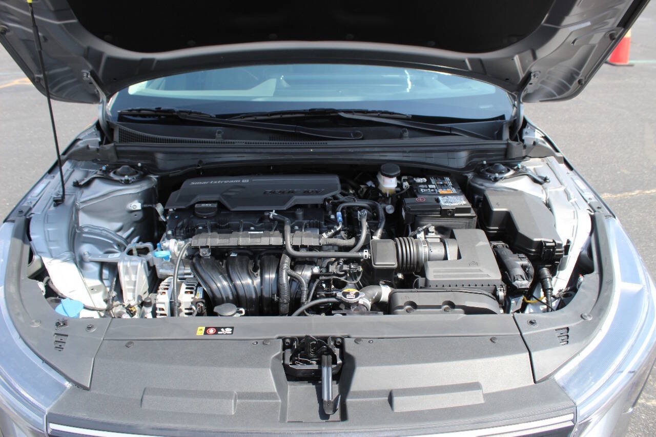 Used 2025 Kia K4 FWD image 8
