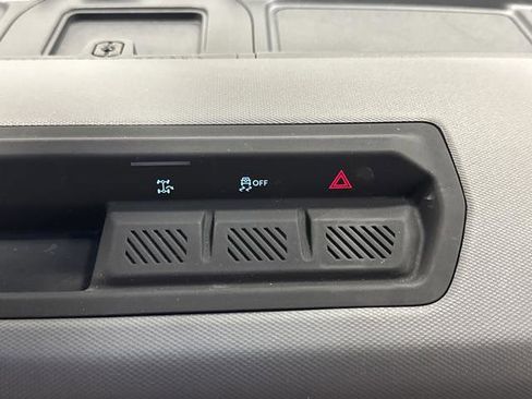 Used 2024 Ford Bronco Big Bend image 26