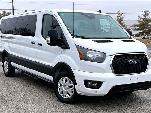 Used 2023 Ford Transit 350 XLT image 38