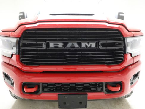 Used 2024 RAM 2500 Laramie w/ Night Edition AWD/4WD image 7