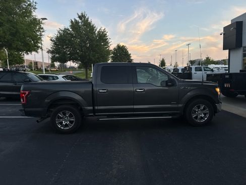Used 2016 Ford F150 XLT w/ Equipment Group 301A Mid image 6