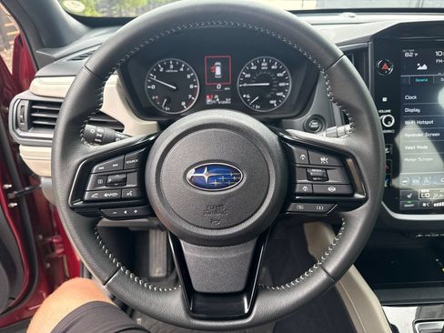 Used 2025 Subaru Forester Premium w/ Convenience Package #1 AWD/4WD image 14