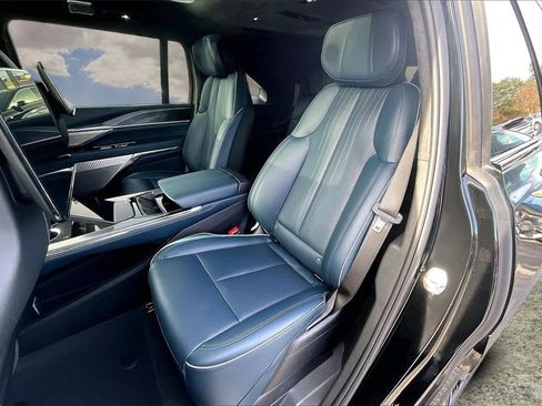 Certified 2025 Cadillac Escalade IQ Sport 2 image 22